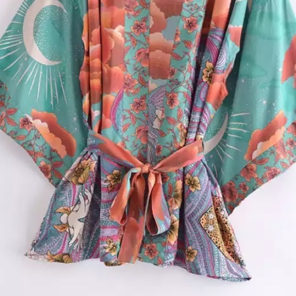 Green Cosmic Galaxy Moon Boho Short Kimono Coverup Robe - Picture 10 of 11